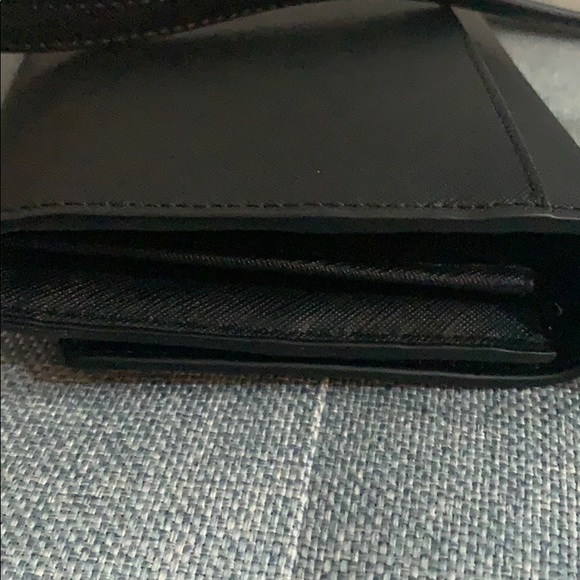 NWT Authentic Tory Burch Emerson Chain Wallet - Picture 8 of 9